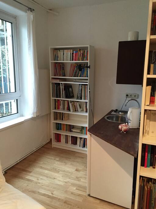 Teeküche mit 2 Kochplatten