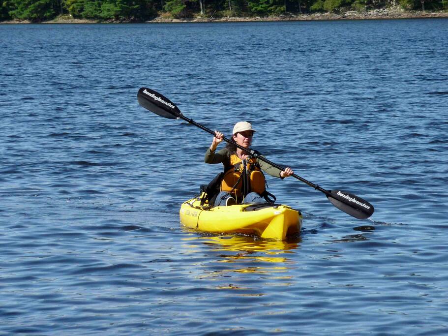 Walk to the stunning Rio Reservoir behind the house where you can fish or kayak.