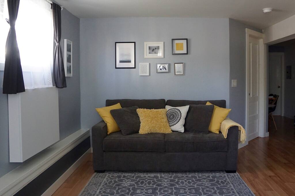 Convertible Sofa/Comfortable for 2 people