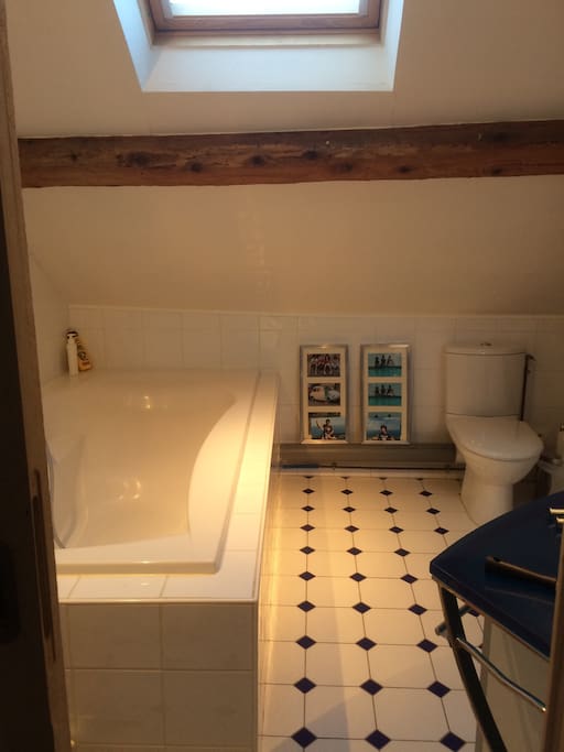 Salle de bain commune
