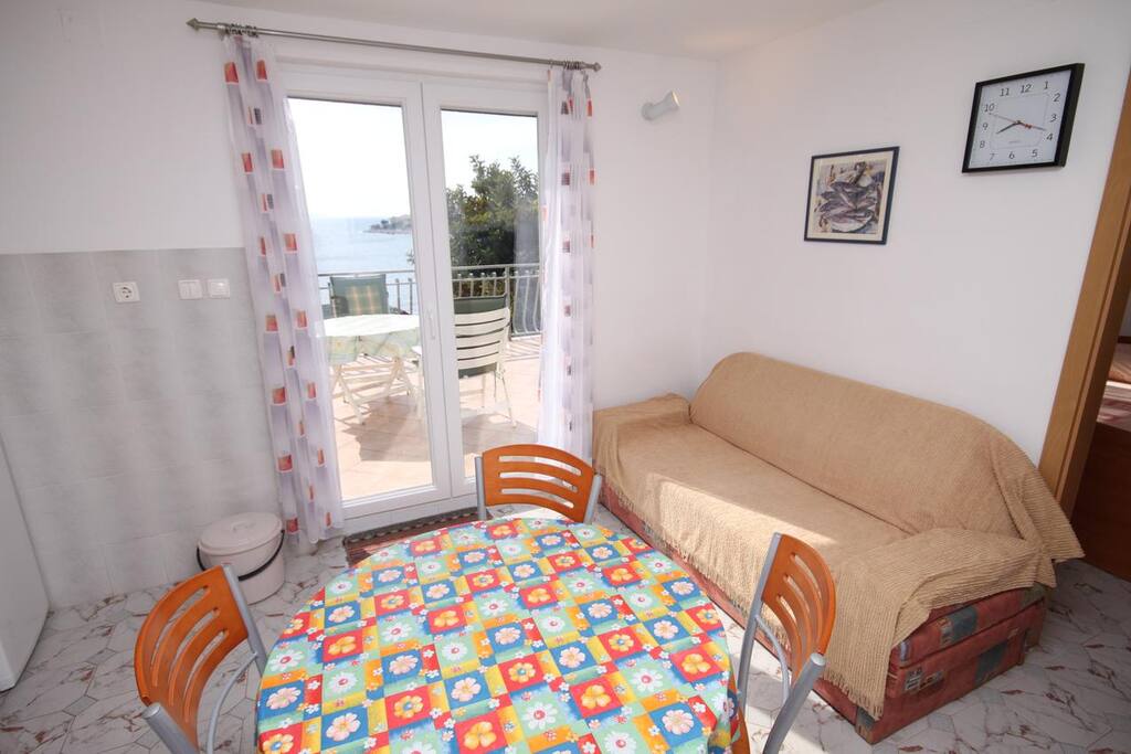 Dining room, Surface: 10 m²