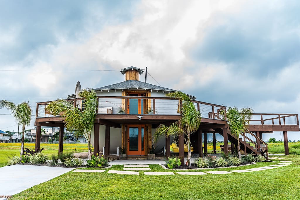 Kettle House Galveston As Seen On TV DIY Houses for Rent in