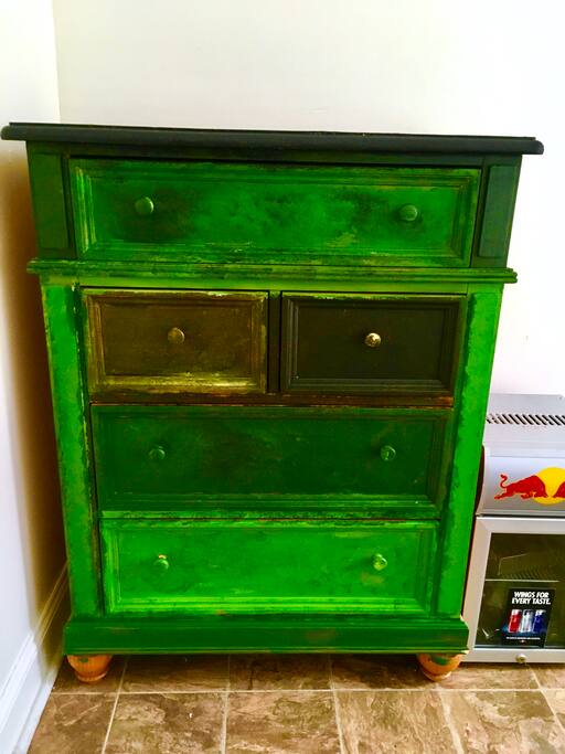 This dresser has no relation to the joker. Or does it.....