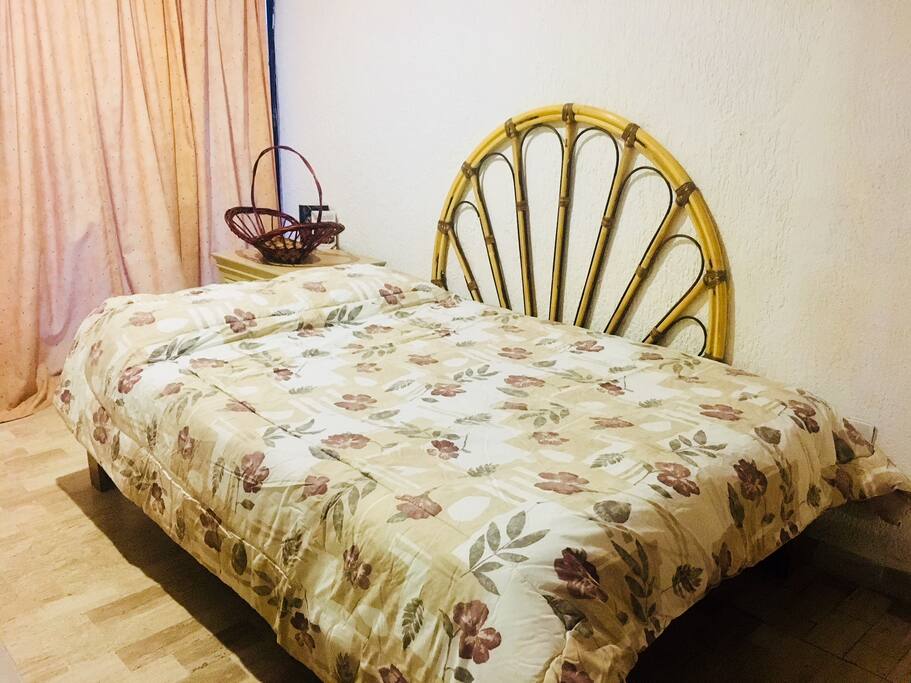 Cama matrimonial