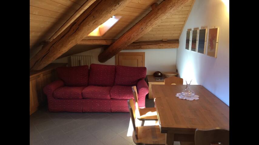 Spendida Mansarda Centro Bormio