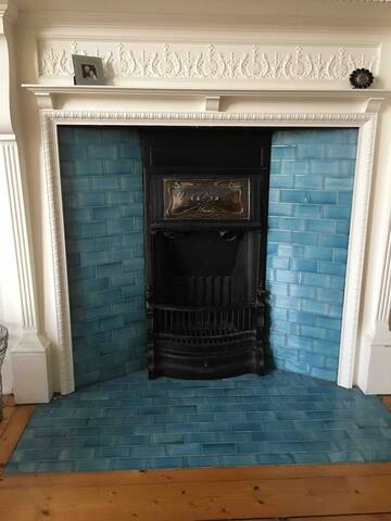 Charming 4 bedroom seaside Edwardian homeEdinburgh gallery image 5