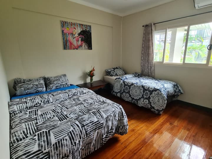 საძინებელი 3