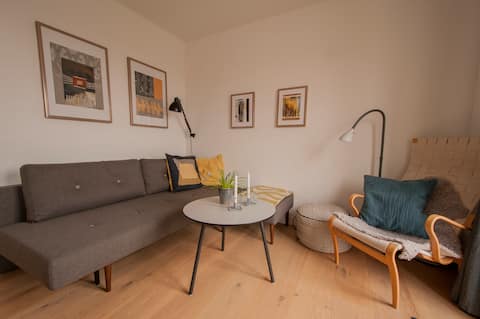 Successful Airbnb property: Cozy townhouse and garden in the middle of old Ebeltoft in Region Midtjylland