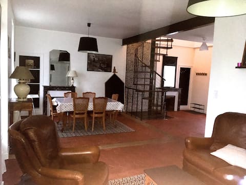 "Au bord du Loing" cottage, Quiet and pleasant house