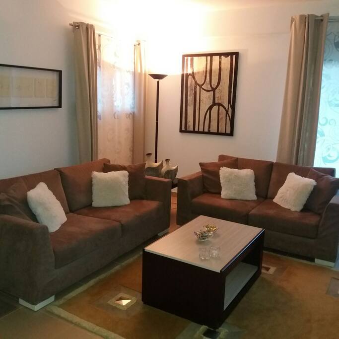 Full living room