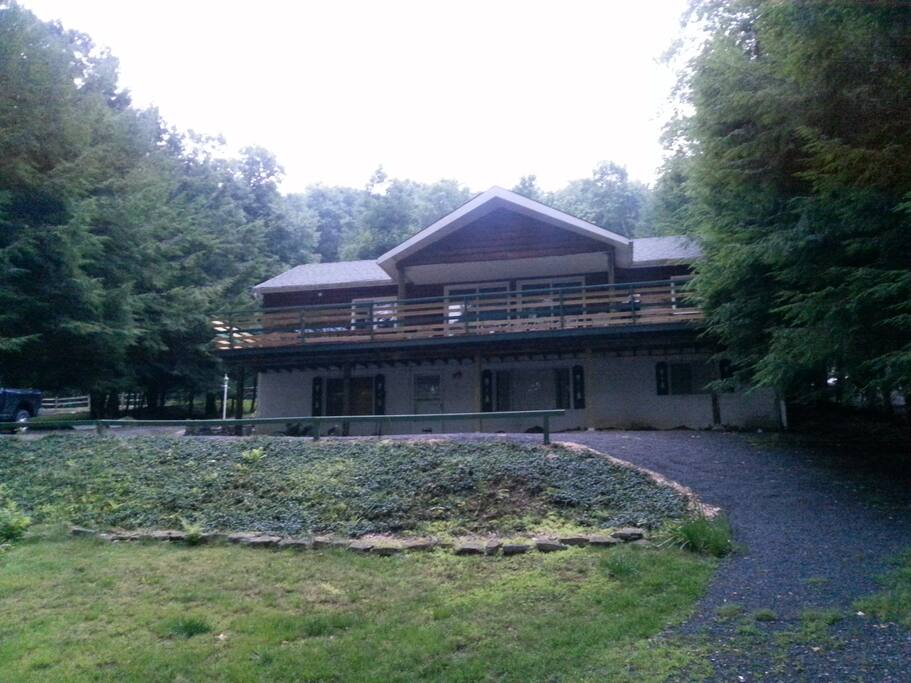 Lakeside of the cottage