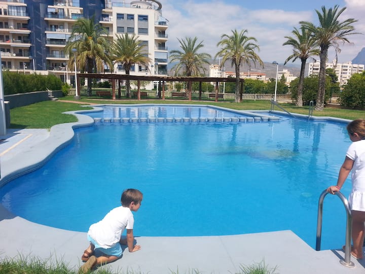 Vistas al mar en Resort Blaumar de lujo