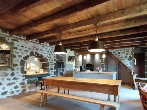 charming house ski hiking relaxation Auvergne