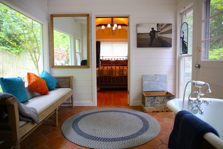 Long Island Rentals with Sauna - New York, United States | Airbnb