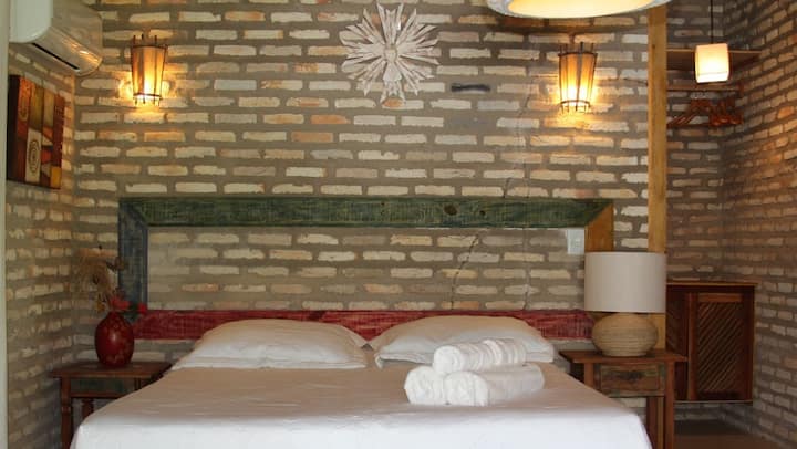 Cama queen suite 02