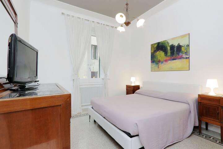 Rome Colosseum Flat 3B/2Baths WIFI gallery image 5