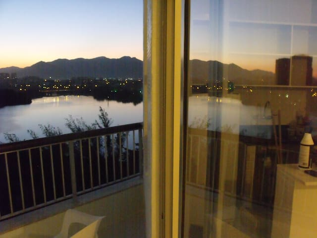 Lindo Apartamento frente da Praia