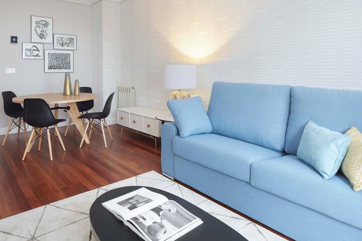 Nafarroa Plaza by FeelFree Rentals gallery image 4