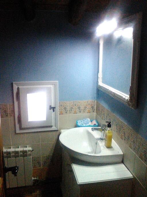 Baño habitación 1