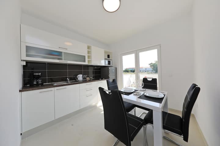 One Bedroom Apartment - Zdxi -A1 - Nin