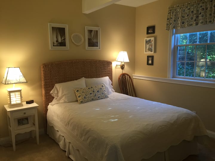 Edwardsburg Vacation Rentals & Homes Michigan, United States Airbnb