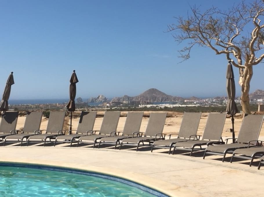 Pool overlooking the Sea of Cortez