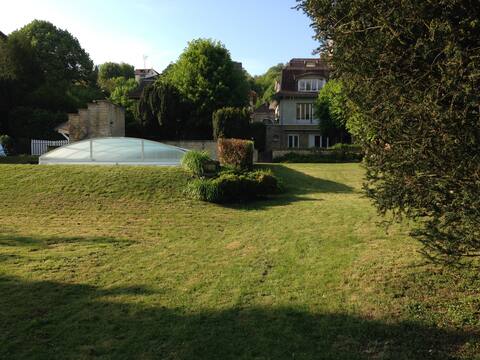 House, park, pool, 35mn Paris - Ideal for families