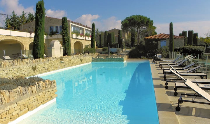 Incantevole Bastidon *** In Pietra A Secco Con Vista Mozzafiato Sul Villaggio Di Gordes E Sul Luberon - Gordes