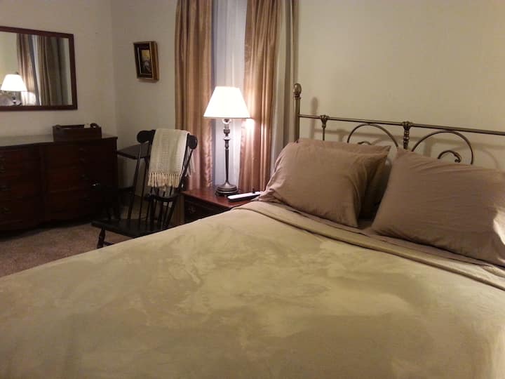 Dormitorio #1 - Cómodo, espacioso 