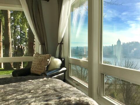 The Overlook - at Washington's Capitol Lake