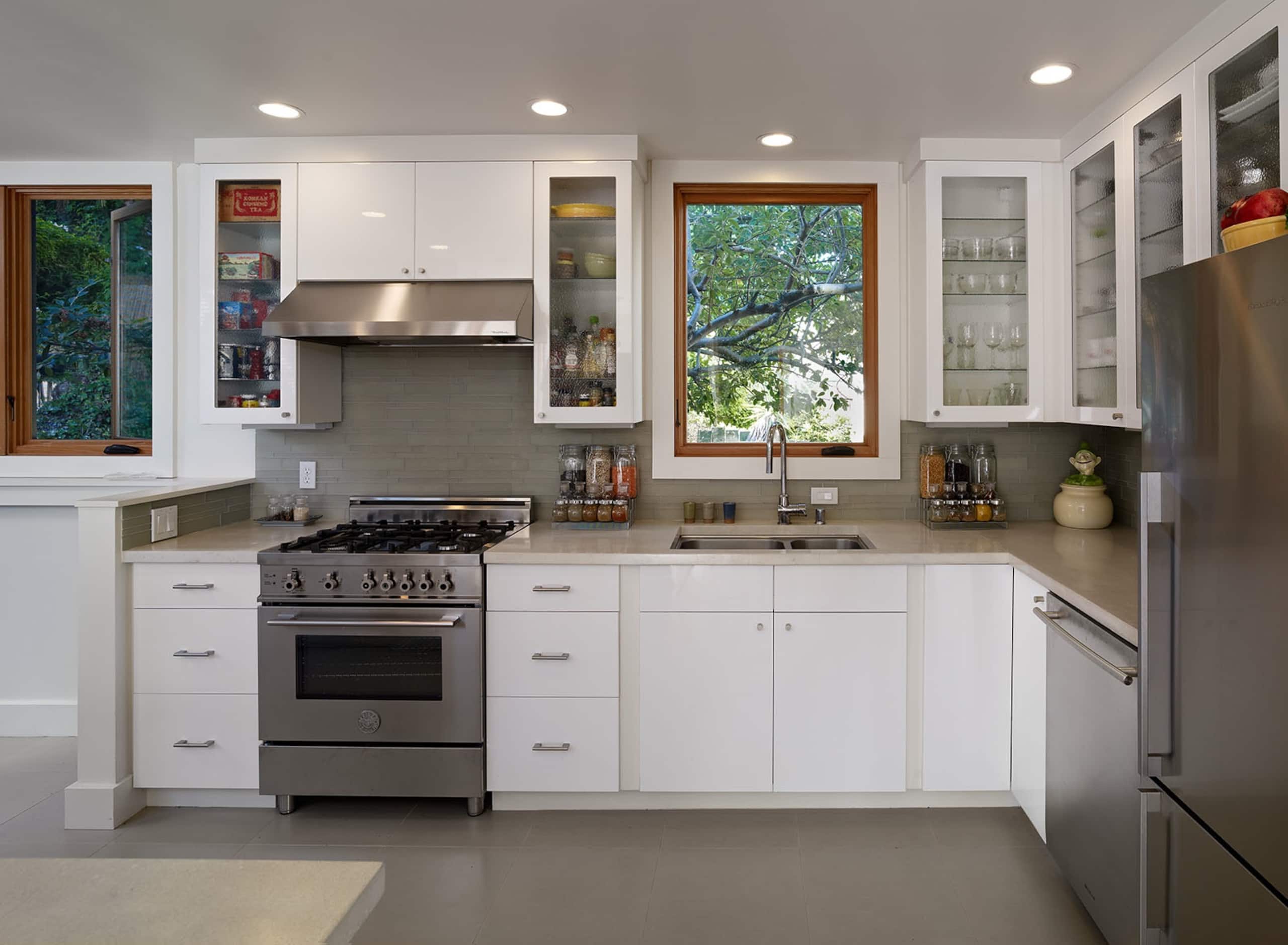 Home in San Francisco · ★4.93 · 3 bedrooms · 3 beds · 2.5 baths - Image 5