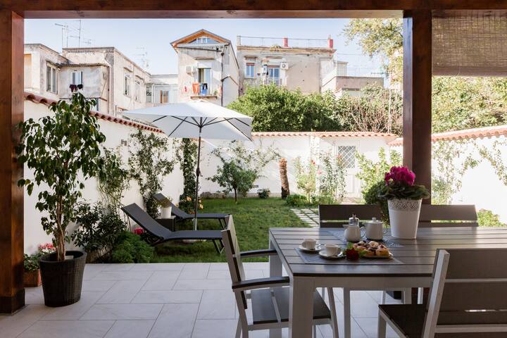 The Secret Garden in the historic center