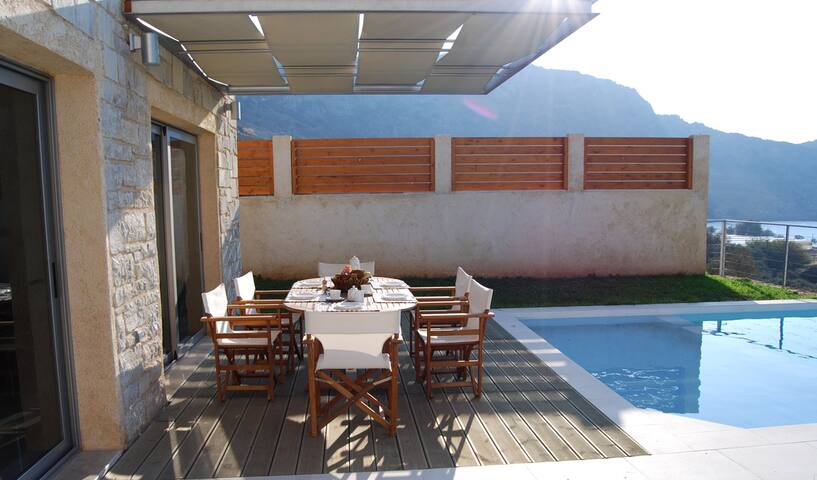 Villa Corallium in Sfinari with amazing sea view gallery image 4