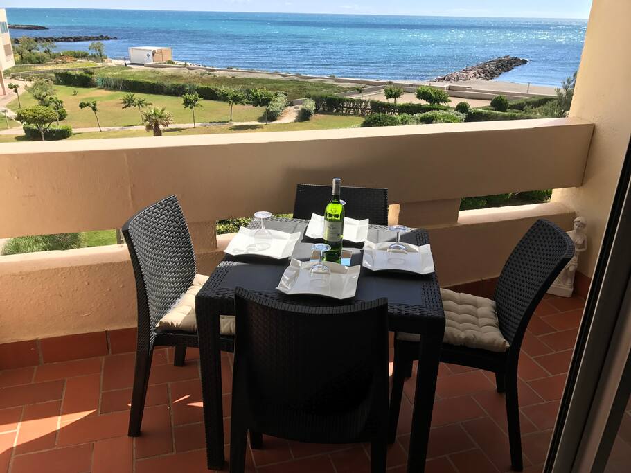 Combined view of Garden and sea from the apartment's terrace