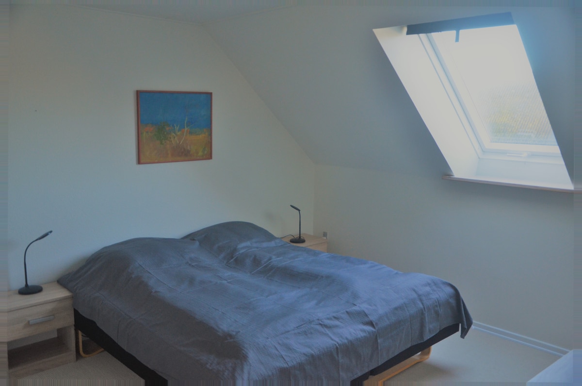 Spavaća soba 3: spavaća soba s bračnim krevetom na prvom katu