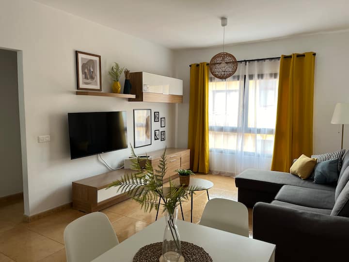 Modern apartment near beach and tourist areas