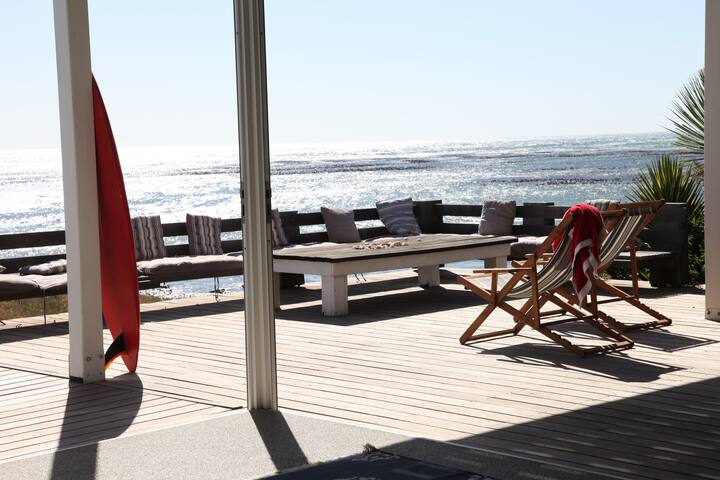 Pebbles-Beach House gallery image 2