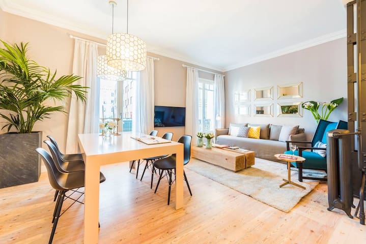 Premium 3 bedroom apartment next to Retiro Park