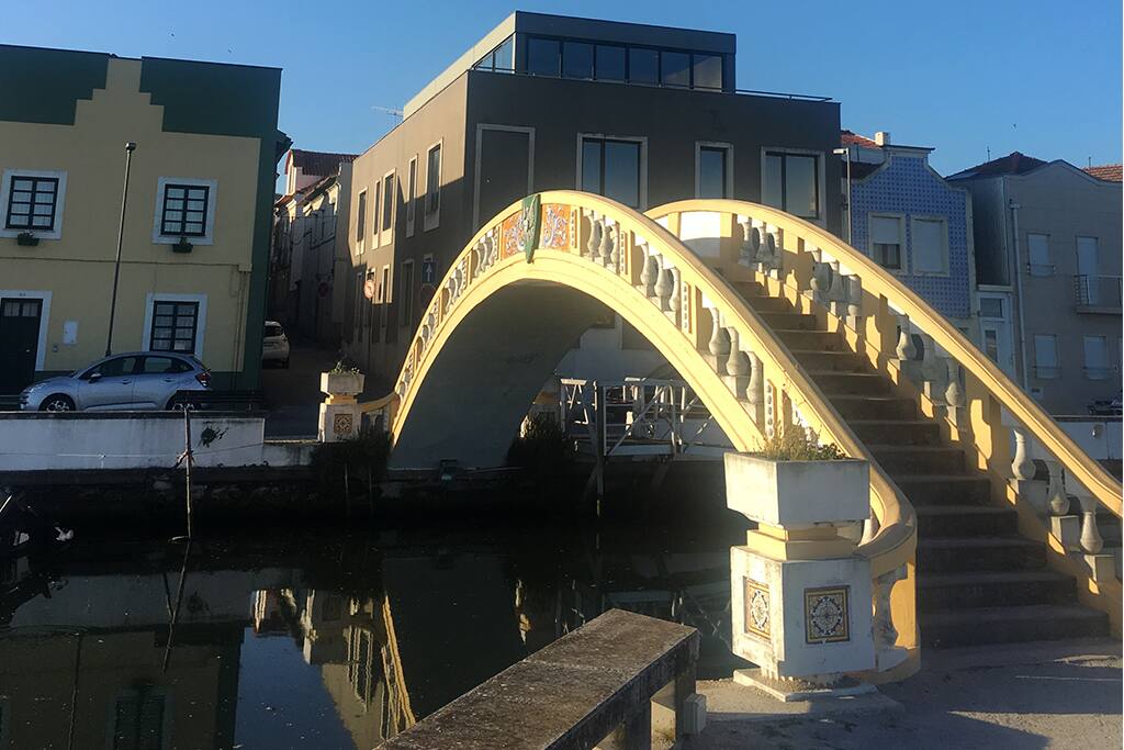 Bridge down the road / free parking