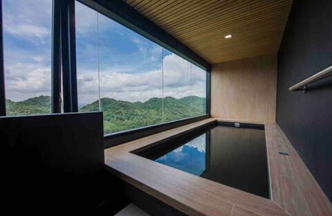 Mountain Heals & Onsen @ Si Racha