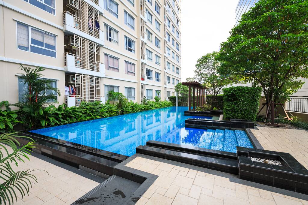 Local Convenient Lifestyle nr BTS, Park