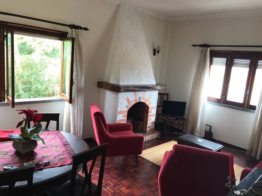 Sala com cama extra