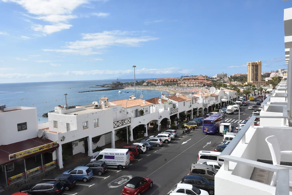 FACHADA calle principal, PRIMERA LÍNEA PLAYA