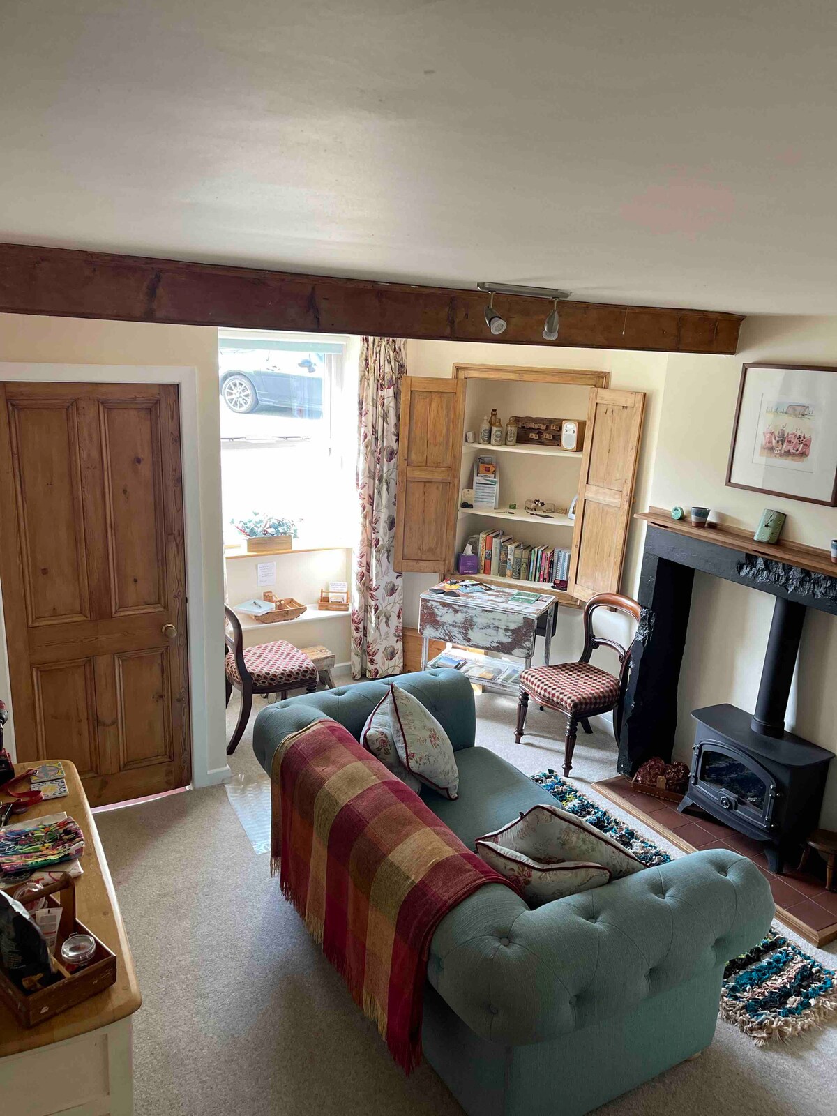 Successful Airbnb property: No.18 - tiny, quirky cottage in Holmfirth. in Holme Valley