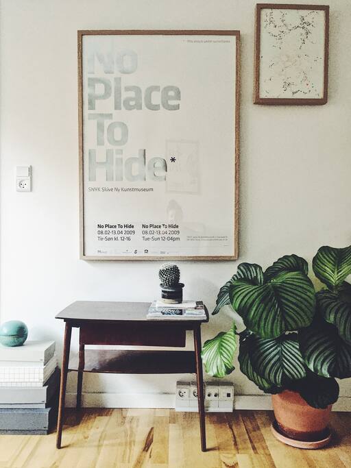 Living room area pt. 2