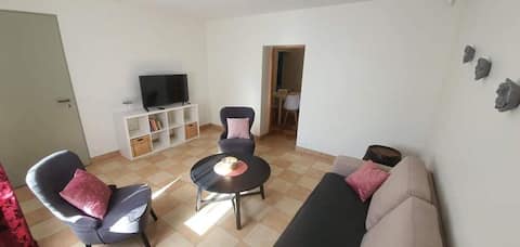 Top Airbnb: Ground floor apartment of 65 m2 in a house with garden and private entrance in Toruń