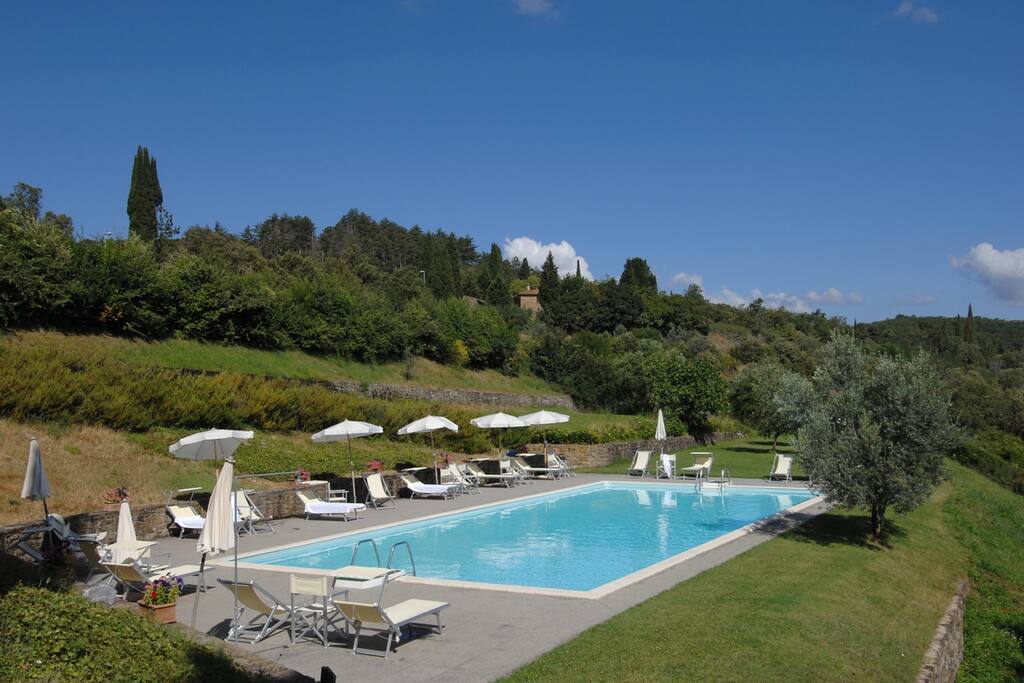 Swimming pool to be shared with guests of the village