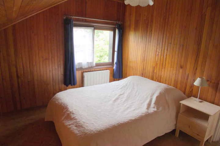 Spálňa s manželskou posteľou