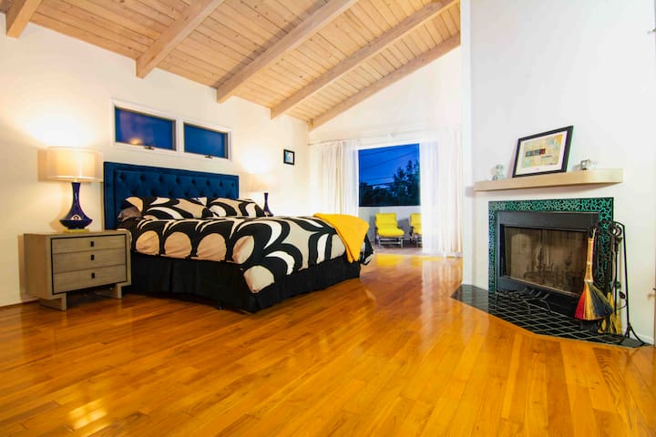 Venice Beach Dream Home on Canals