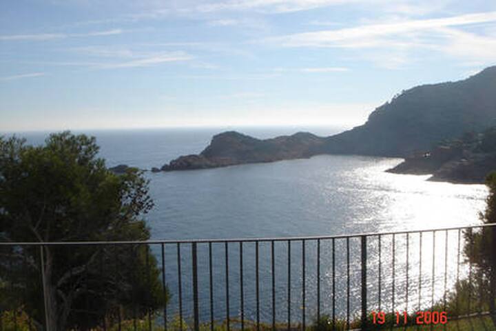 ESPECTACULAR LOFT DE DISEÑO ENCIMA DEL MAR (II) gallery image 2